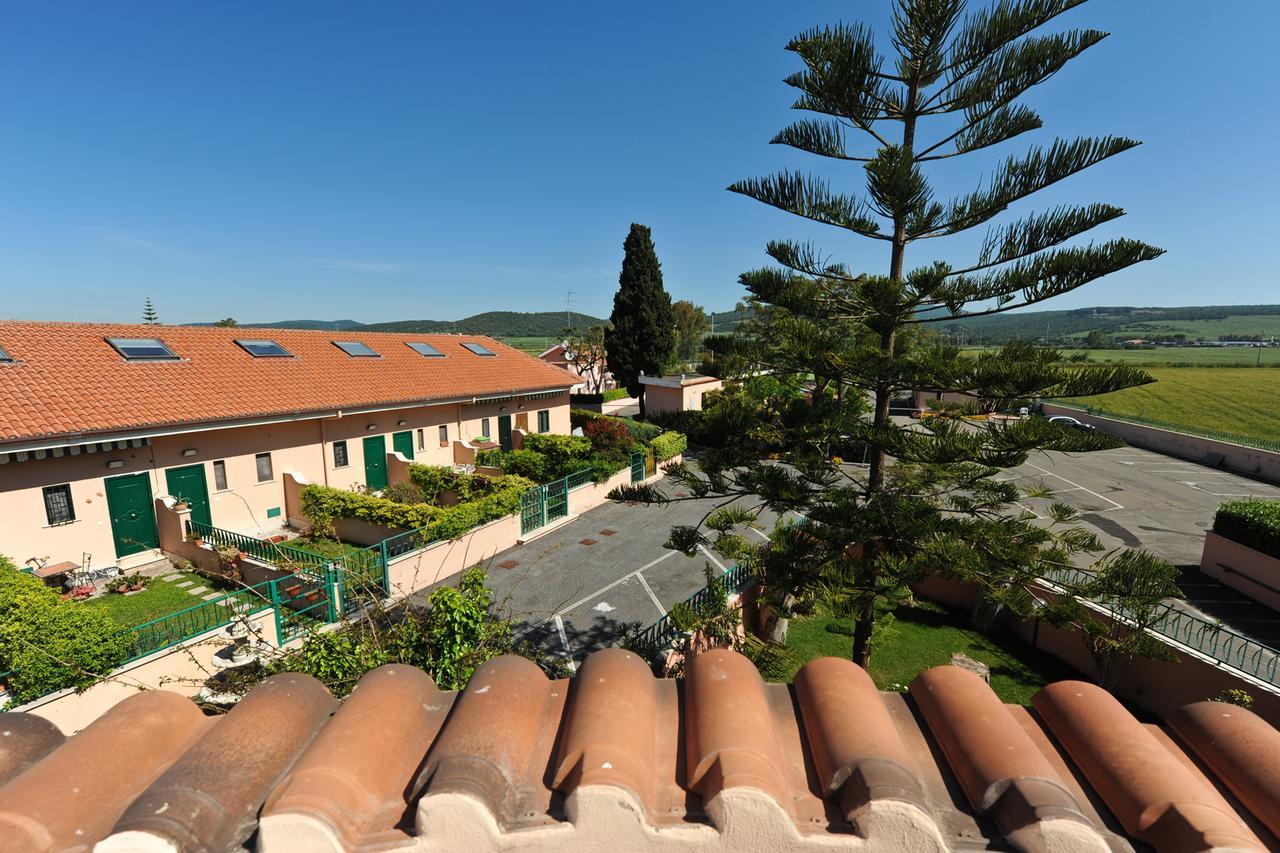La Perla Del Tirreno Apartment Santa Severa Luaran gambar