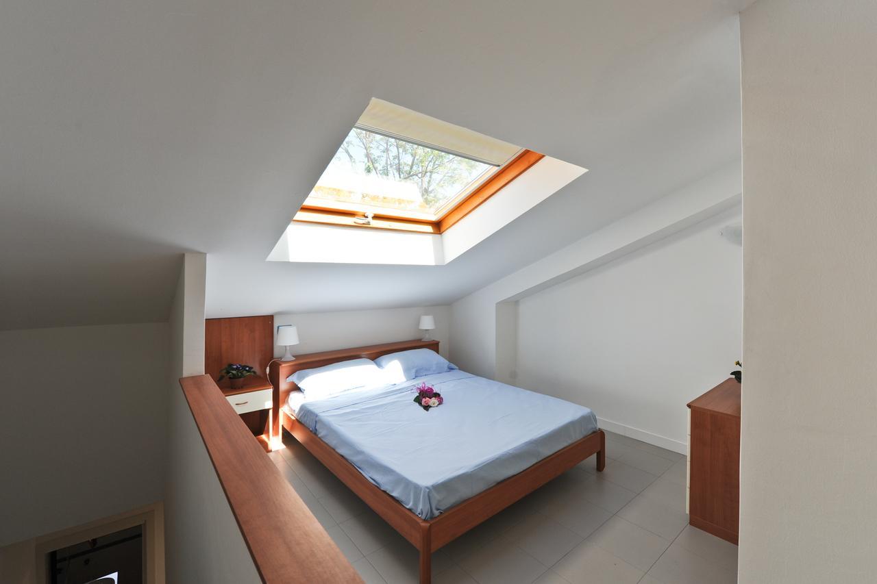 La Perla Del Tirreno Apartment Santa Severa Luaran gambar