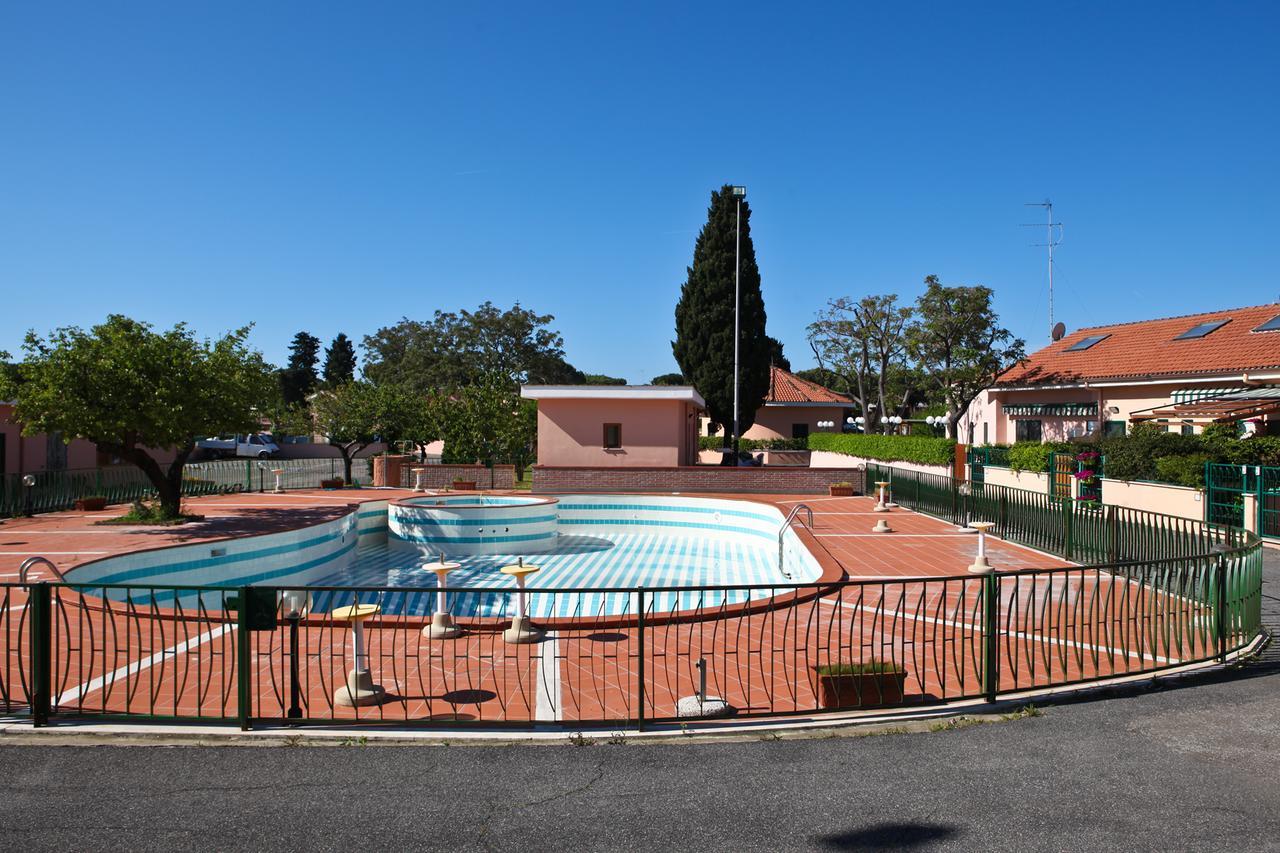 La Perla Del Tirreno Apartment Santa Severa Luaran gambar