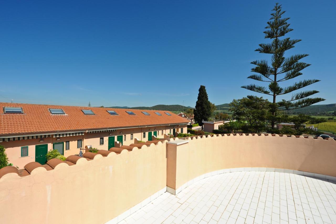 La Perla Del Tirreno Apartment Santa Severa Luaran gambar